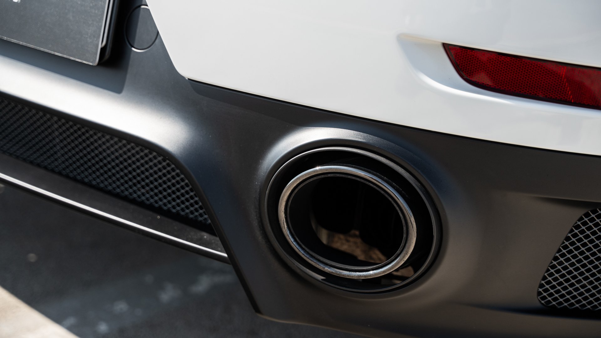 Broad Arrow Auctions | 2018 Porsche 911 GT2 RS Weissach Package Clubsport
