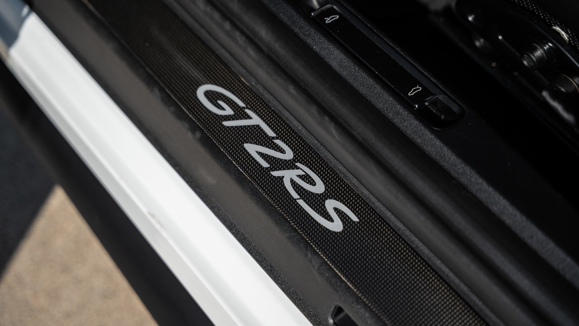 Broad Arrow Auctions | 2018 Porsche 911 GT2 RS Weissach Package Clubsport