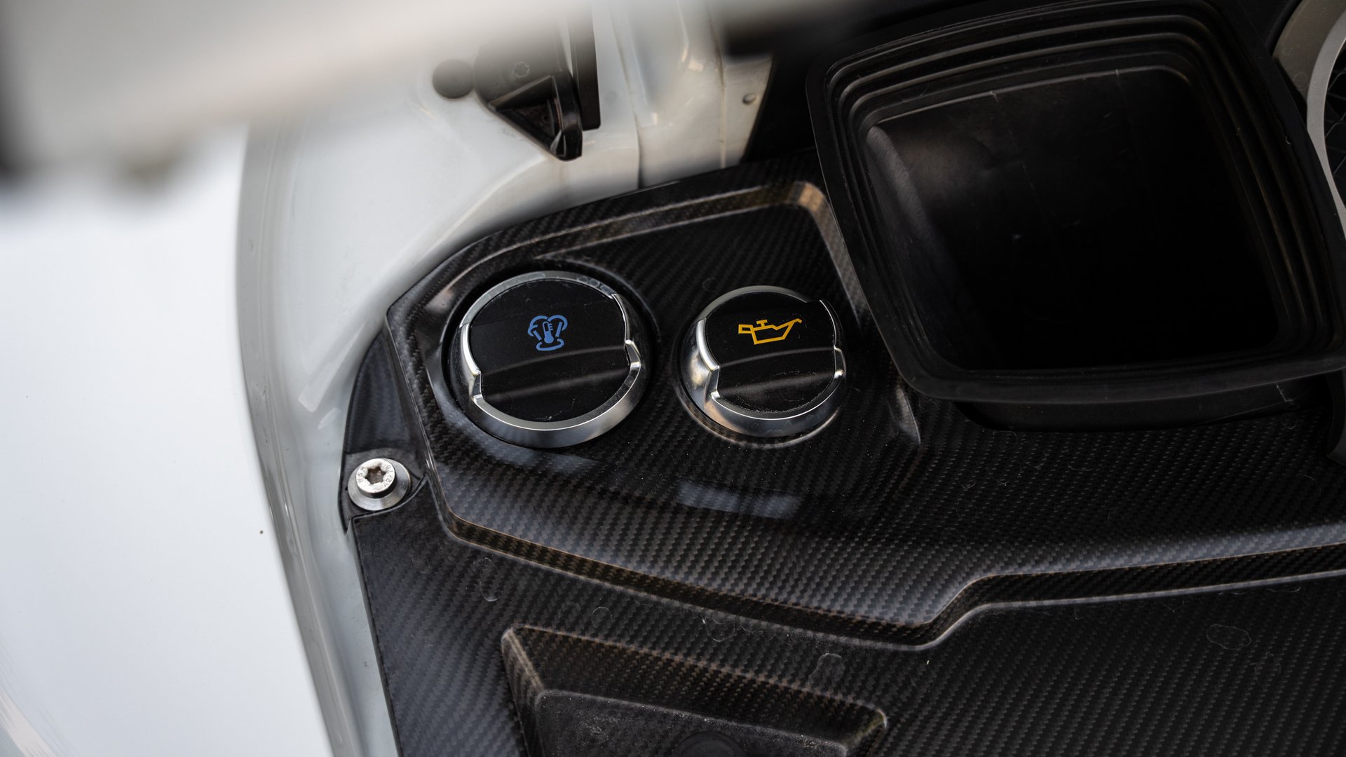 Broad Arrow Auctions | 2018 Porsche 911 GT2 RS Weissach Package Clubsport