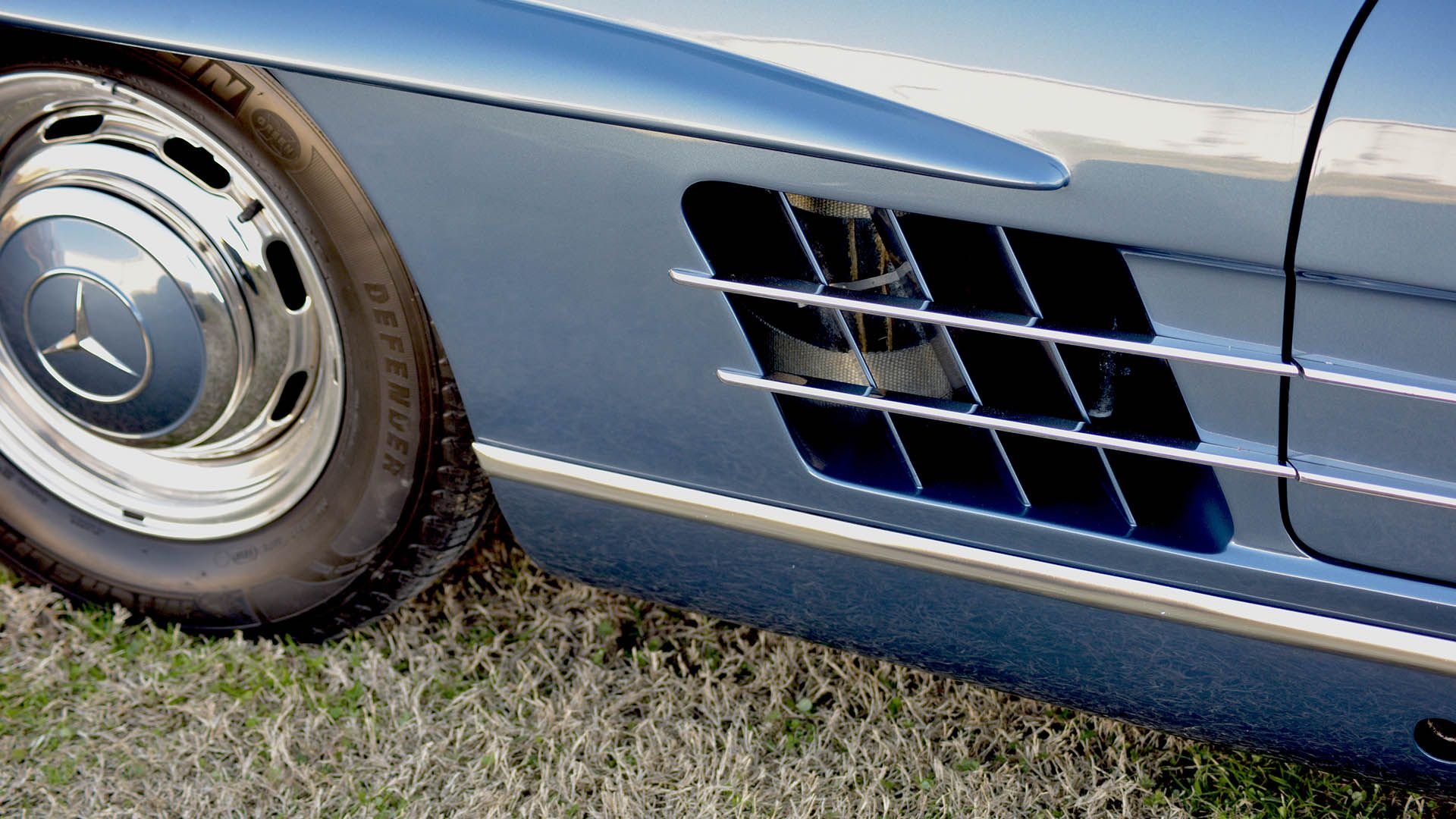 Broad Arrow Auctions | 1961 Mercedes-Benz 300 SL Roadster