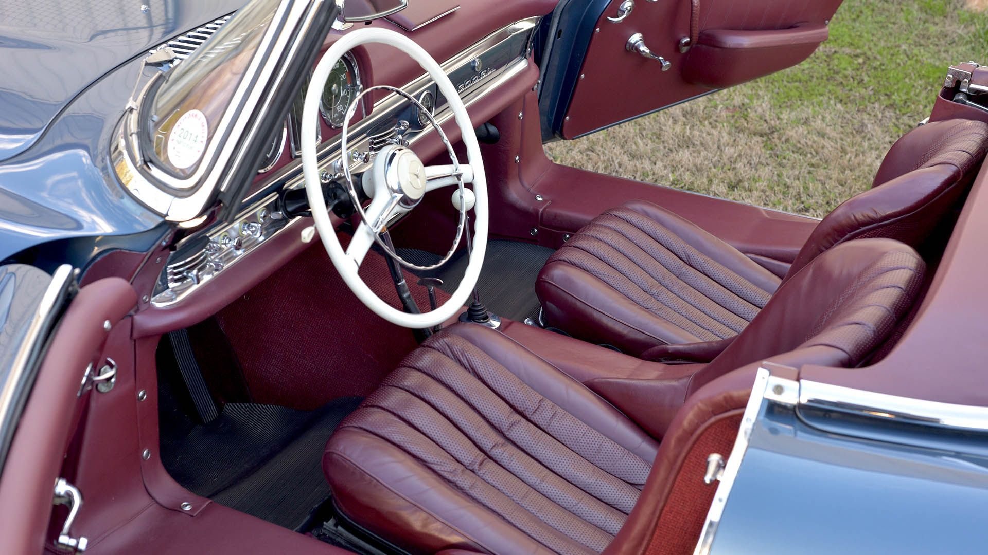 Broad Arrow Auctions | 1961 Mercedes-Benz 300 SL Roadster