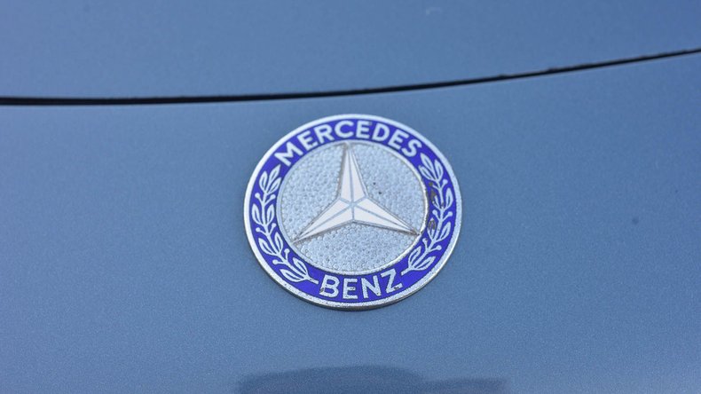 Broad Arrow Auctions | 1961 Mercedes-Benz 300 SL Roadster