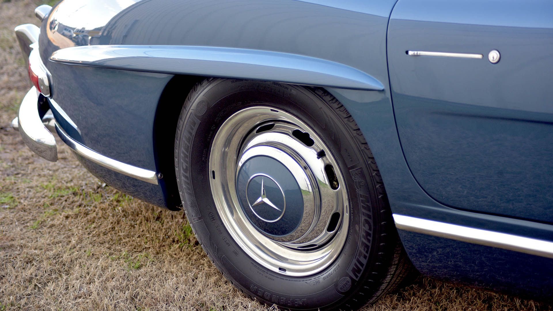 Broad Arrow Auctions | 1961 Mercedes-Benz 300 SL Roadster