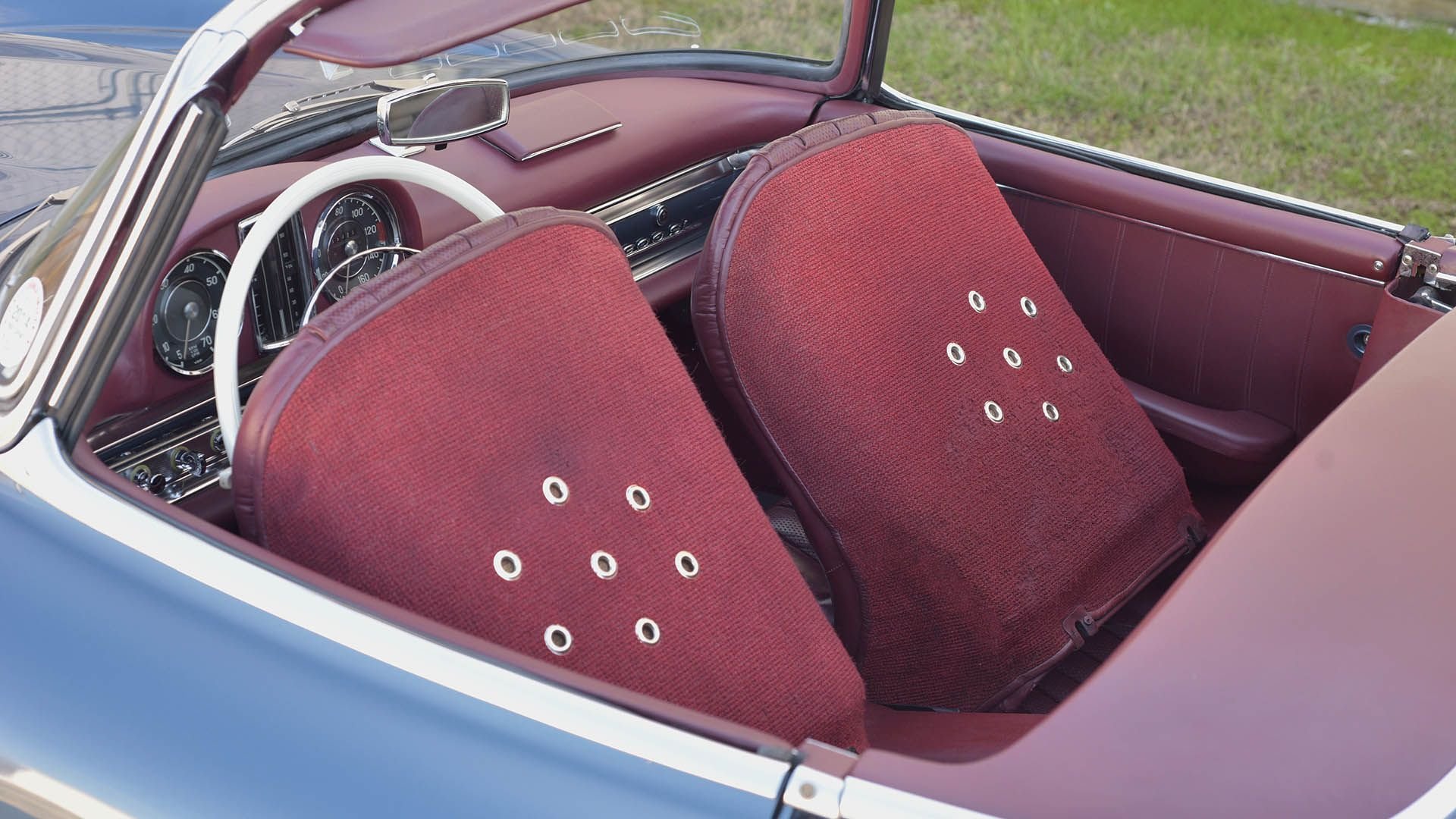 Broad Arrow Auctions | 1961 Mercedes-Benz 300 SL Roadster