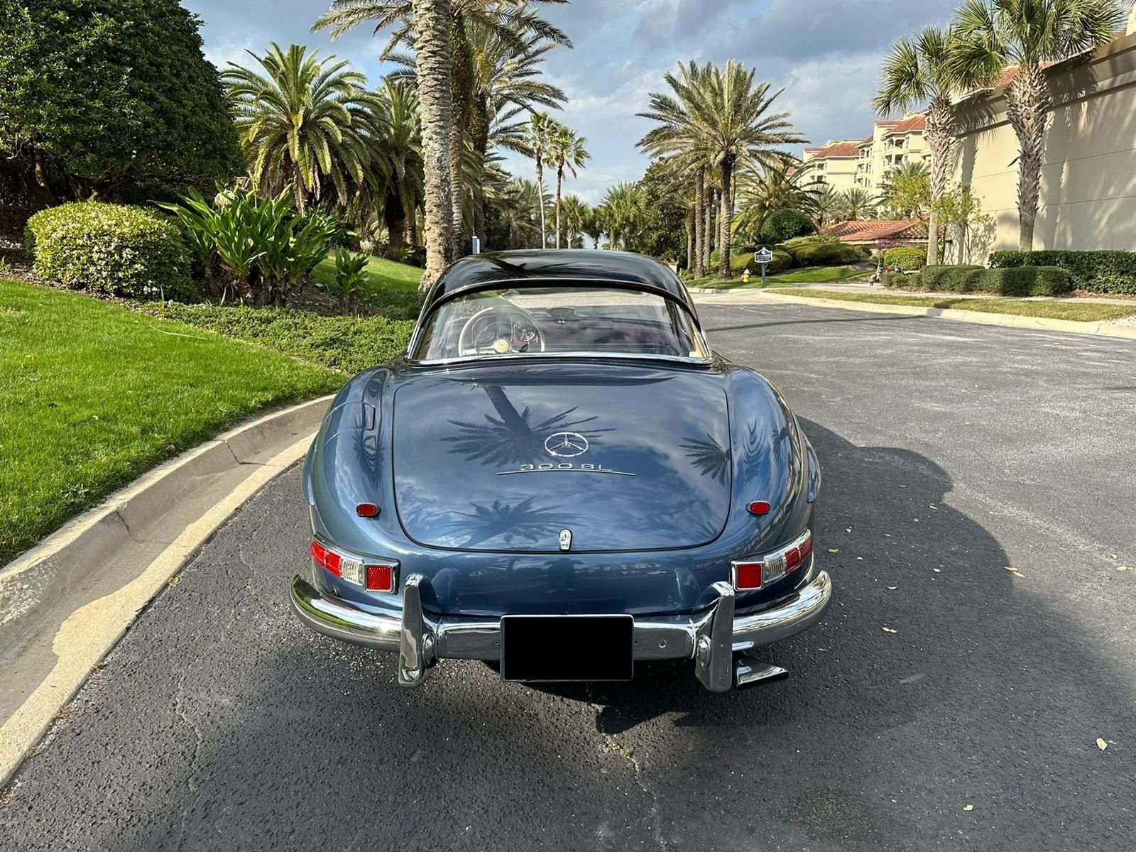1961 Mercedes-Benz 300 SL Roadster | The Amelia Auction | Collector Car ...