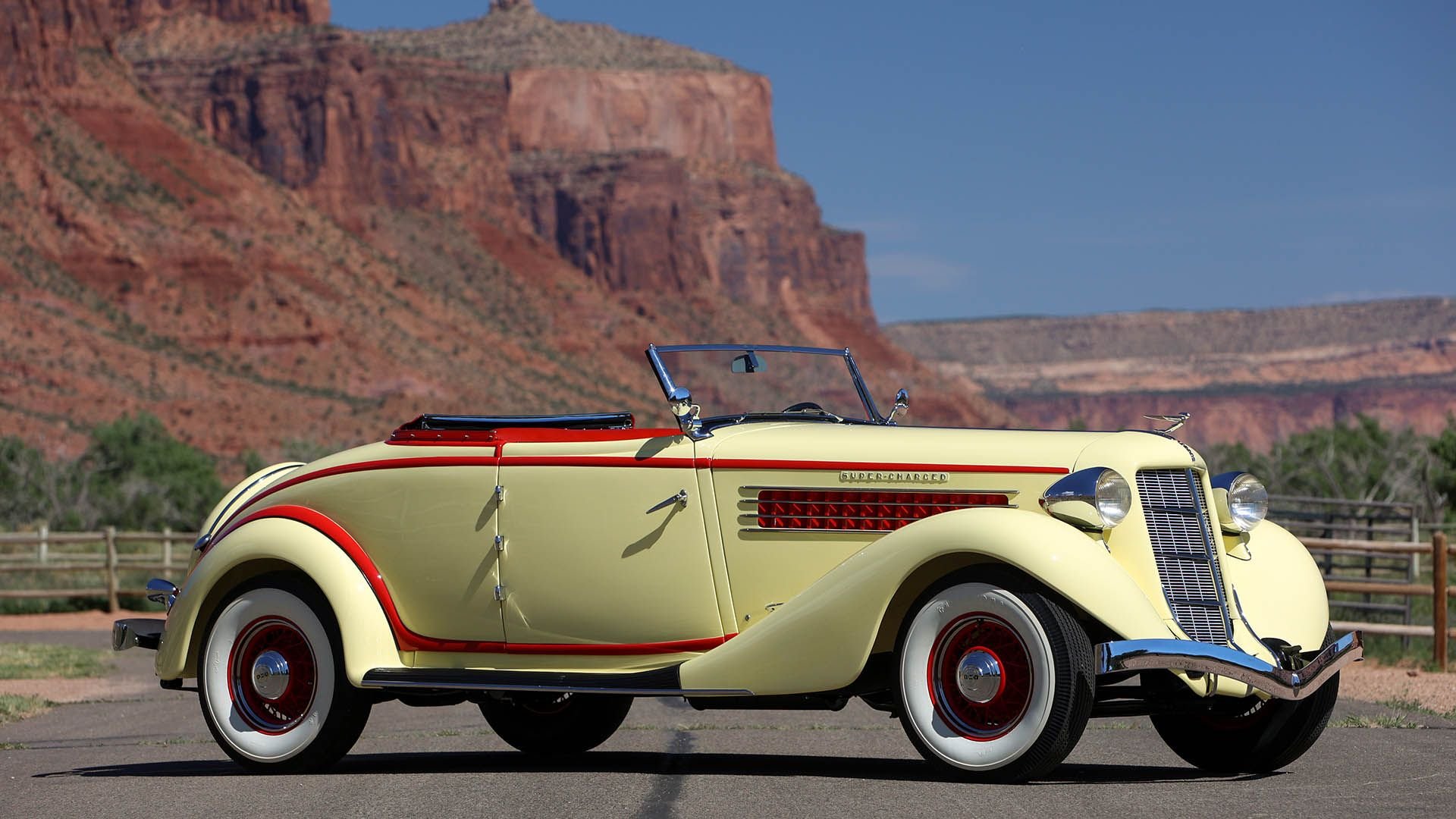 1936 auburn 852 supercharged cabriolet