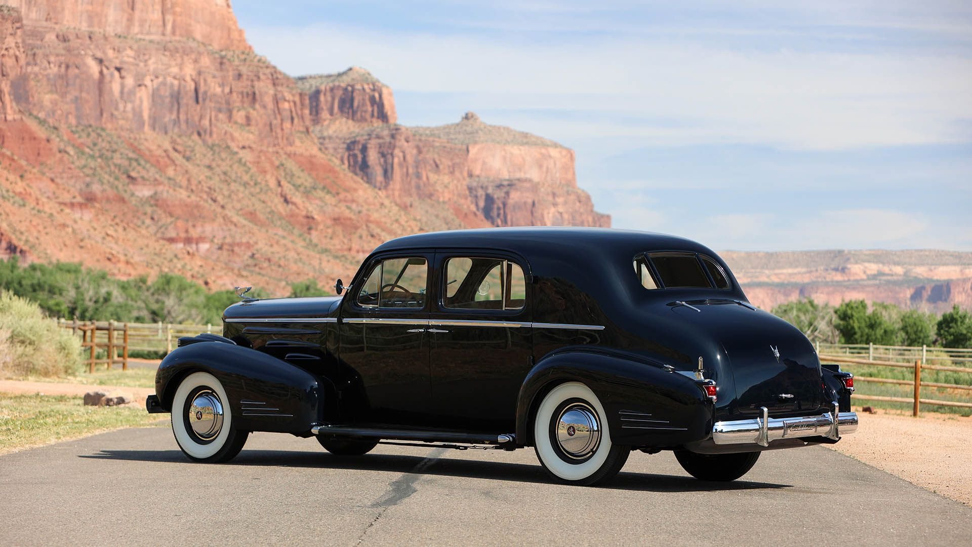1938 cadillac series 90 v 16 fleetwood town sedan