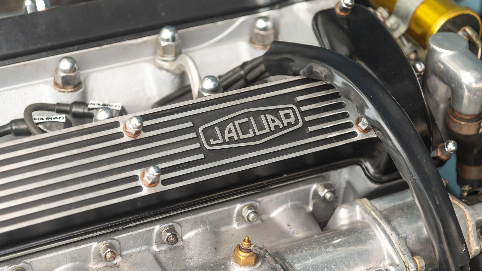 1968 Jaguar E-Type Series 1½ 4.2 Roadster | Monterey Jet Center 2023 |  Classic Car Auctions | Broad Arrow Auctions