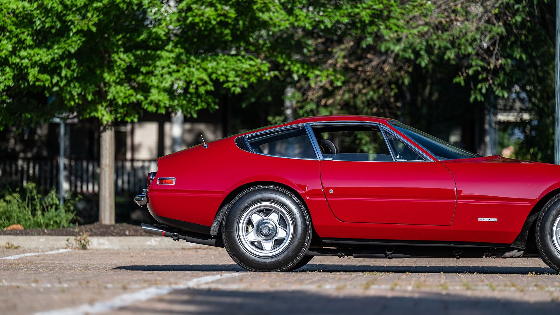 For Sale 1971 Ferrari 365 GTB/4 "Daytona"