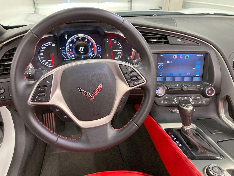 2015 Chevrolet Corvette 41