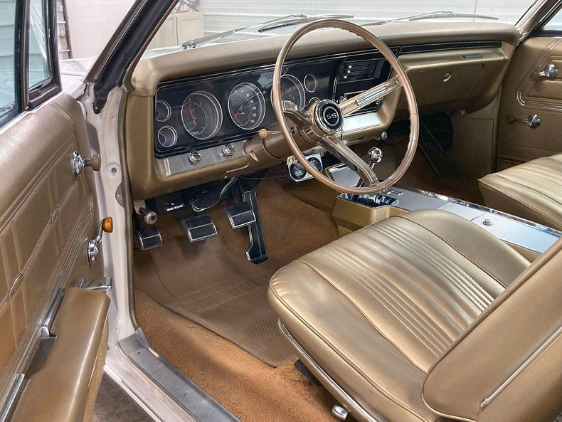 1967 Chevrolet Impala 14
