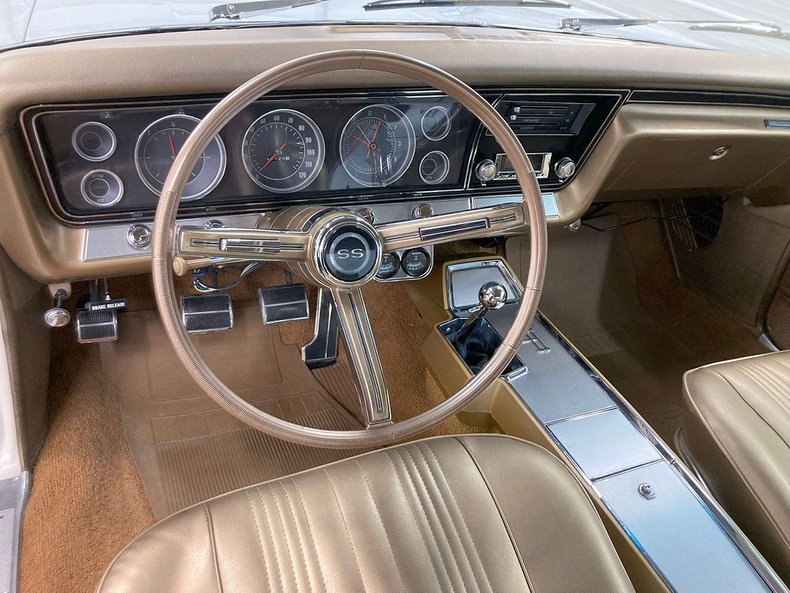 1967 Chevrolet Impala 24