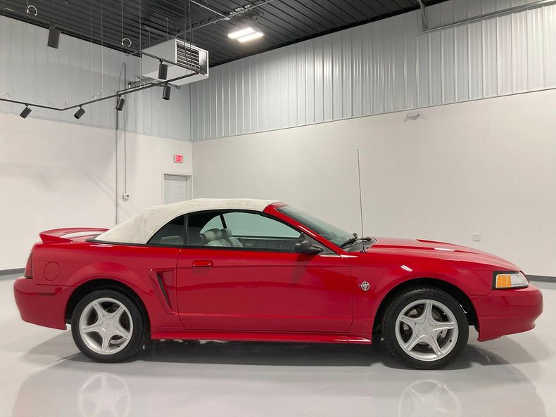 For Sale 1999 Ford Mustang