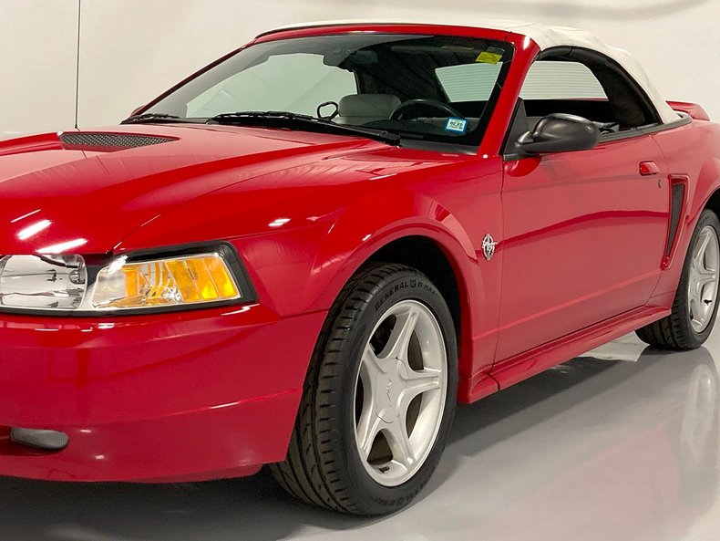 For Sale 1999 Ford Mustang