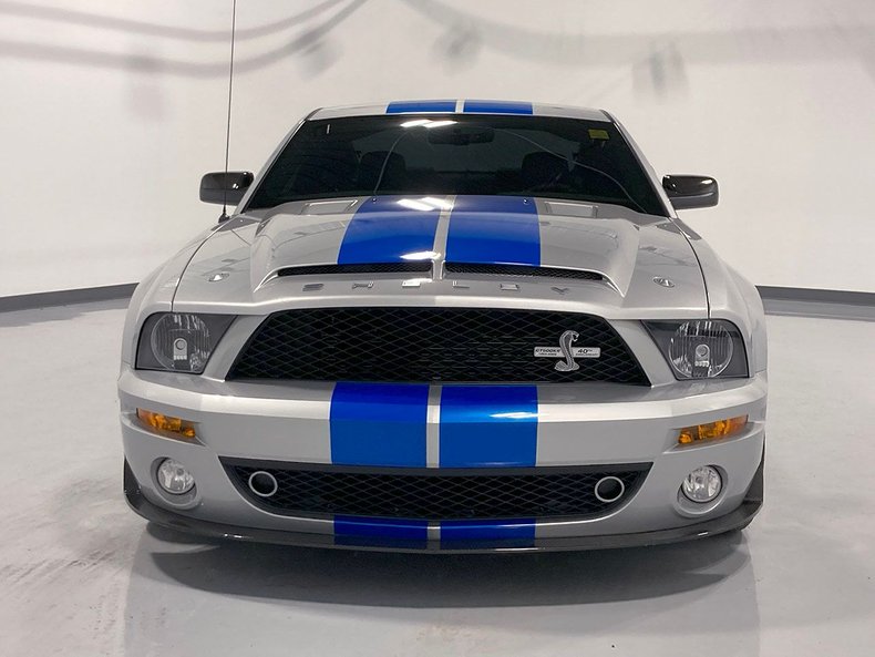 2008 Ford Mustang 3