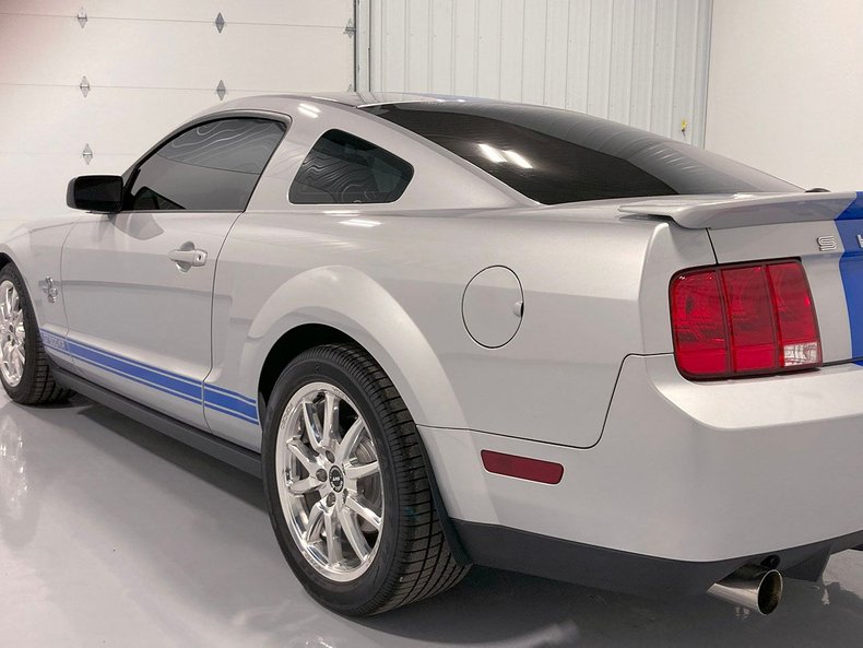 2008 Ford Mustang 22