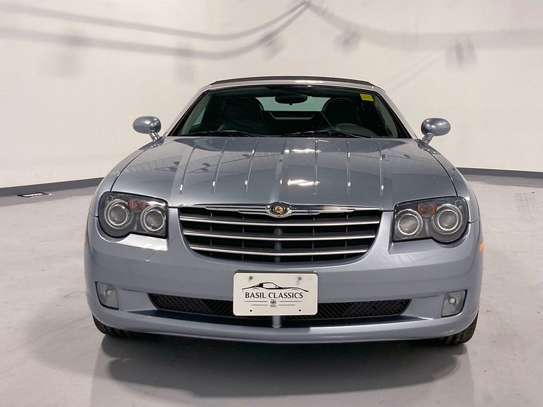 2005 Chrysler Crossfire 2