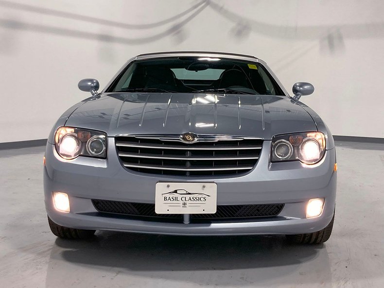 2005 Chrysler Crossfire 30