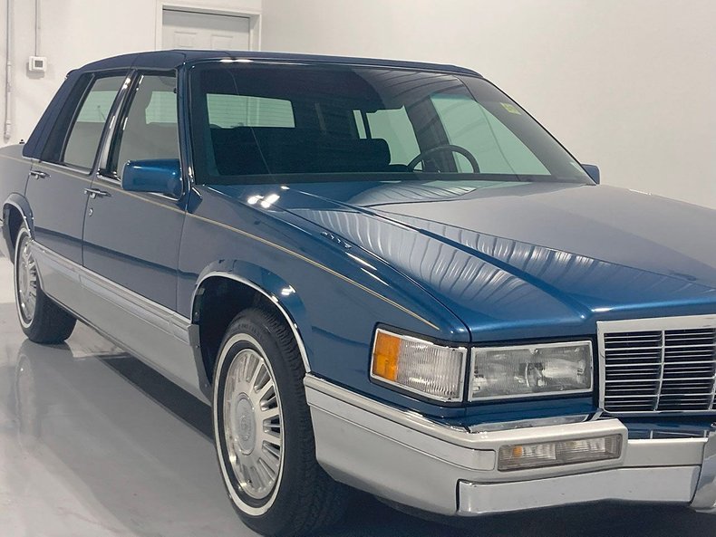 1992 Cadillac DeVille 9