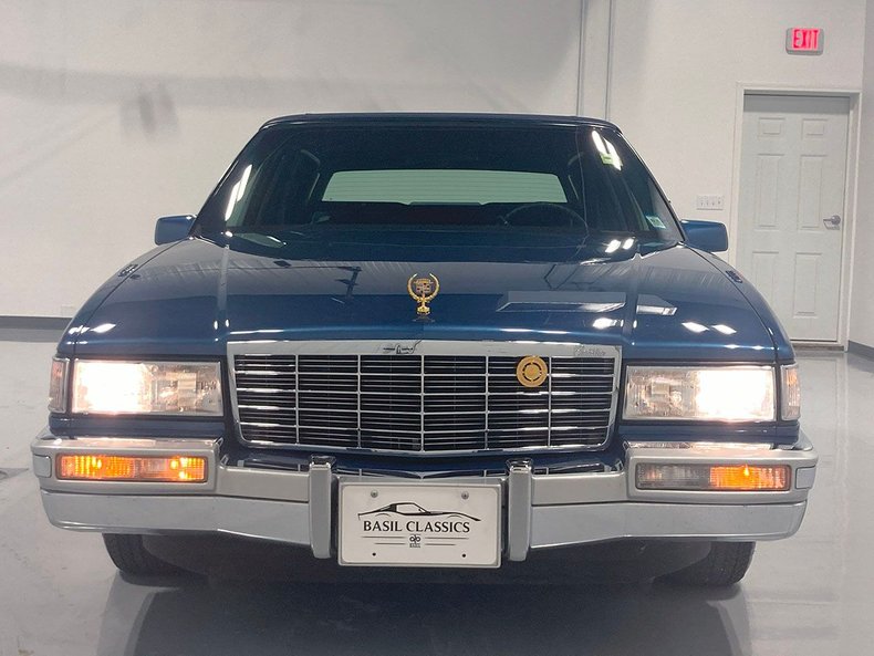 1992 Cadillac DeVille 17