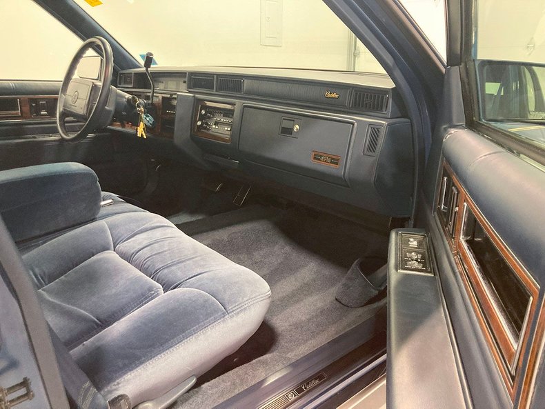1992 Cadillac DeVille 55