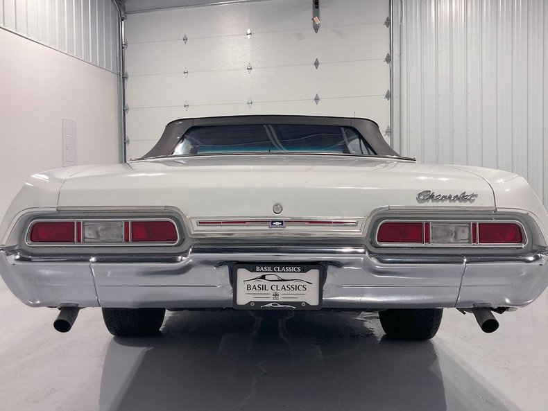 1967 Chevrolet Impala 11