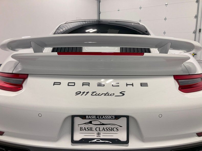 2018 Porsche 911 39