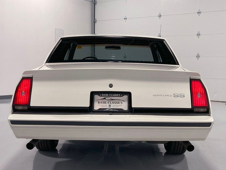 1984 Chevrolet Monte Carlo 15