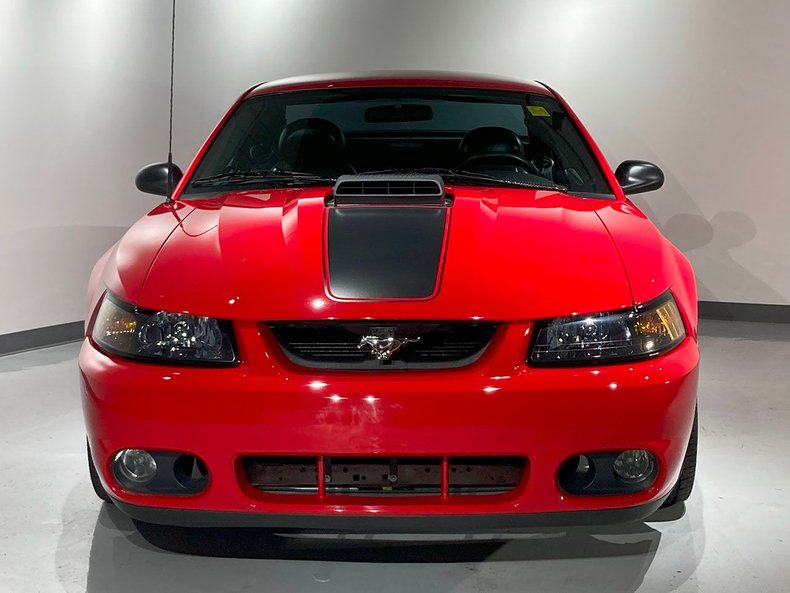 2004 Ford Mustang 3
