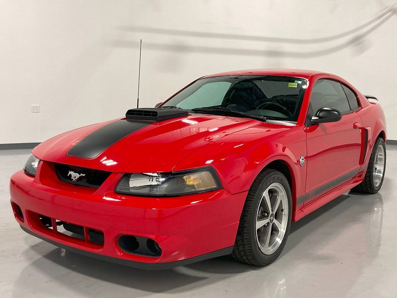2004 Ford Mustang 7