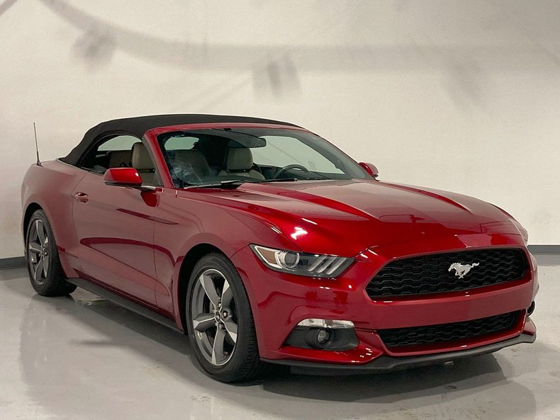 2015 Ford Mustang 13