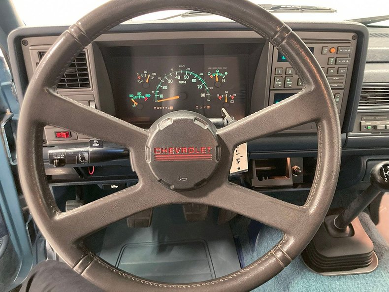 1992 Chevrolet C/1500 56