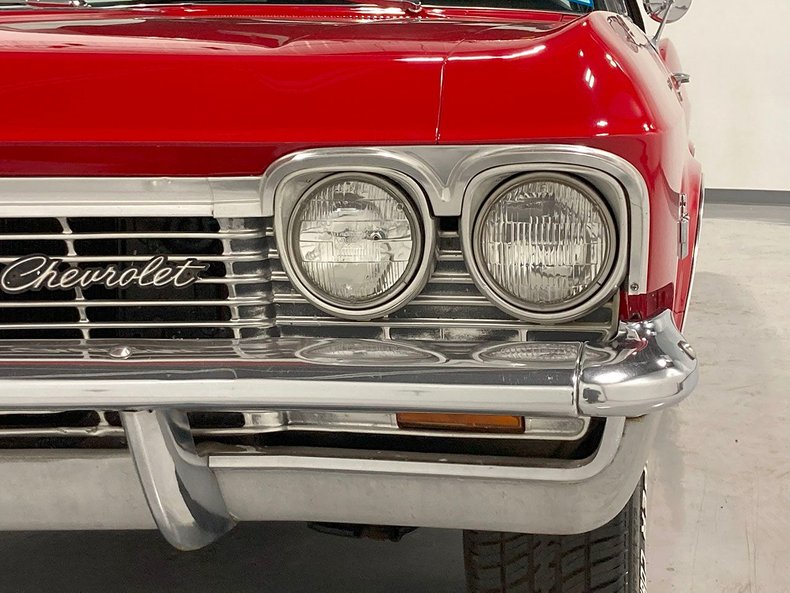 1965 Chevrolet Impala 37