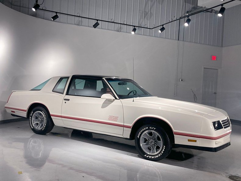 1987 Chevrolet Monte Carlo 4