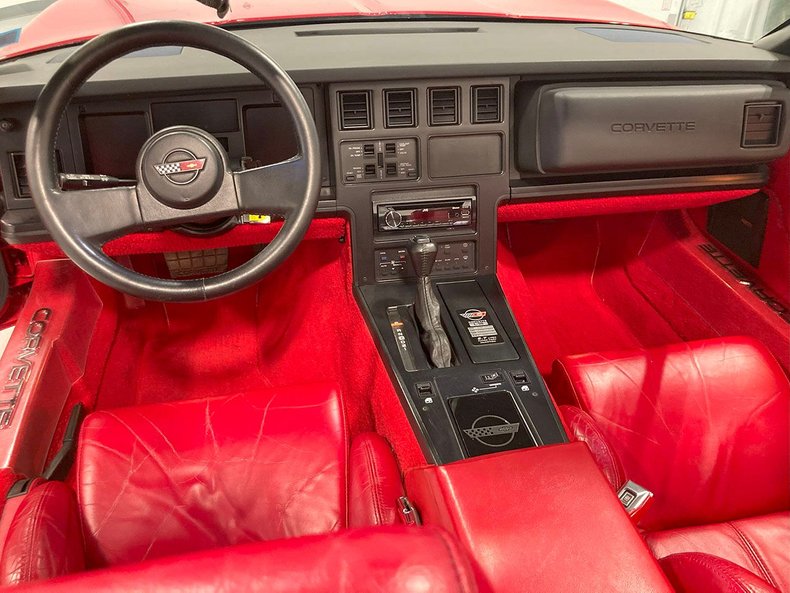 1989 Chevrolet Corvette 34