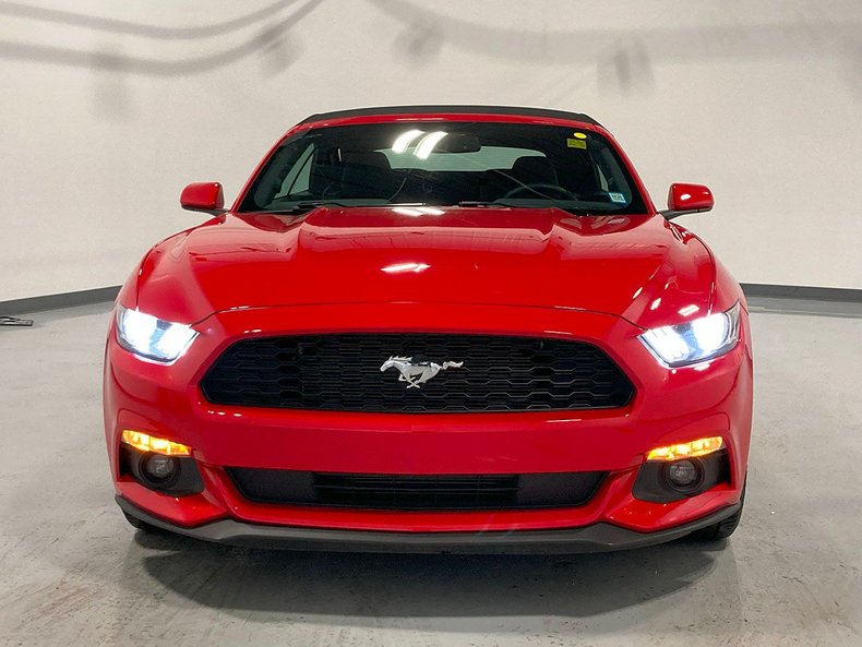 2016 Ford Mustang V6 19