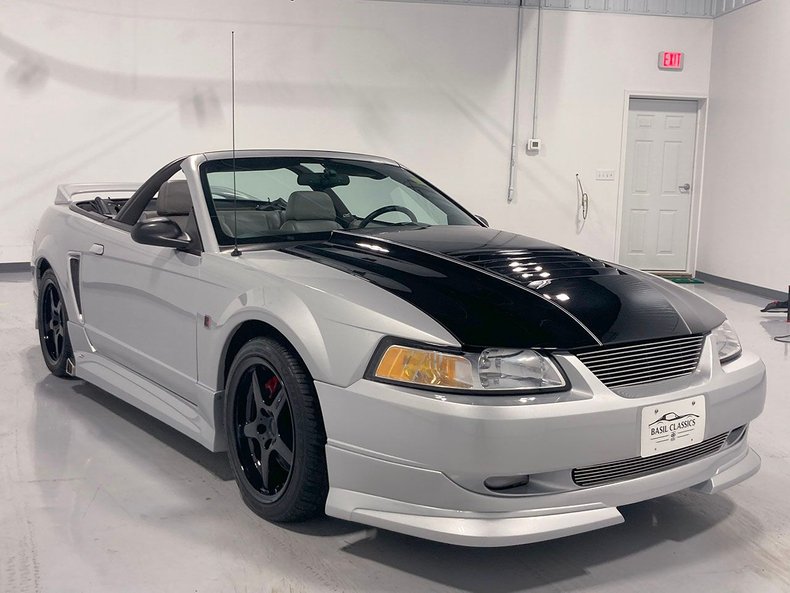 2000 Ford Mustang 50