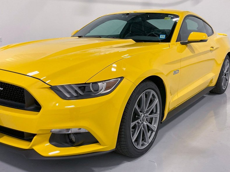 2015 Ford Mustang 15