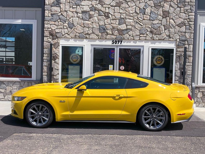 2015 Ford Mustang 69