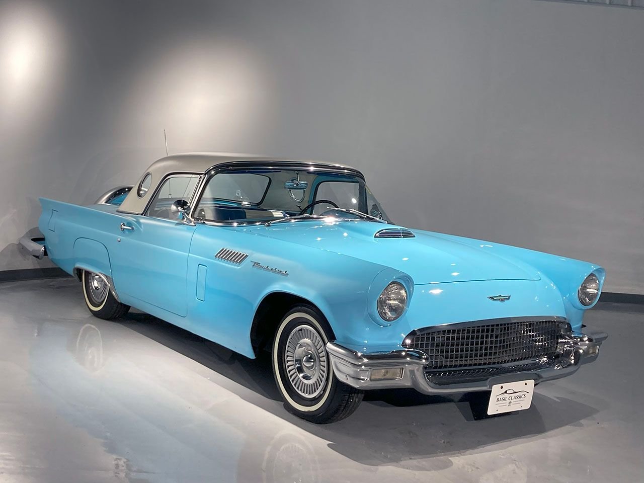 1957 Ford Thunderbird | Basil Classics