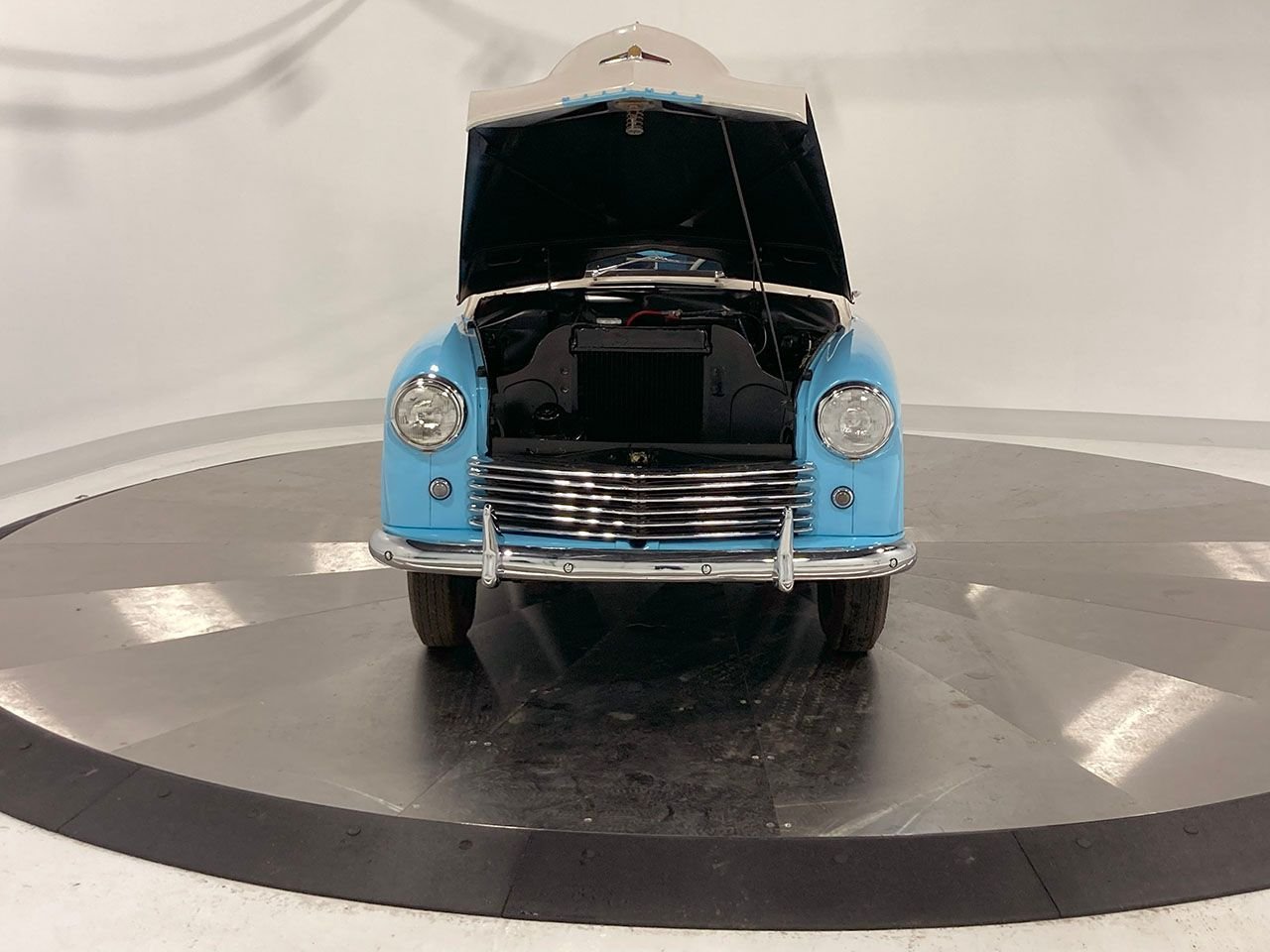 1948 Hillman Minx | Basil Classics