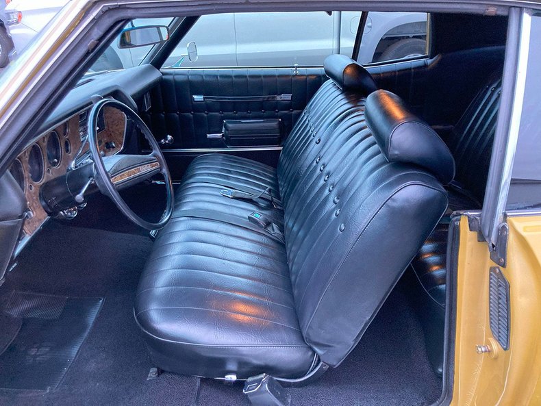 1971 Chevrolet Monte Carlo 38