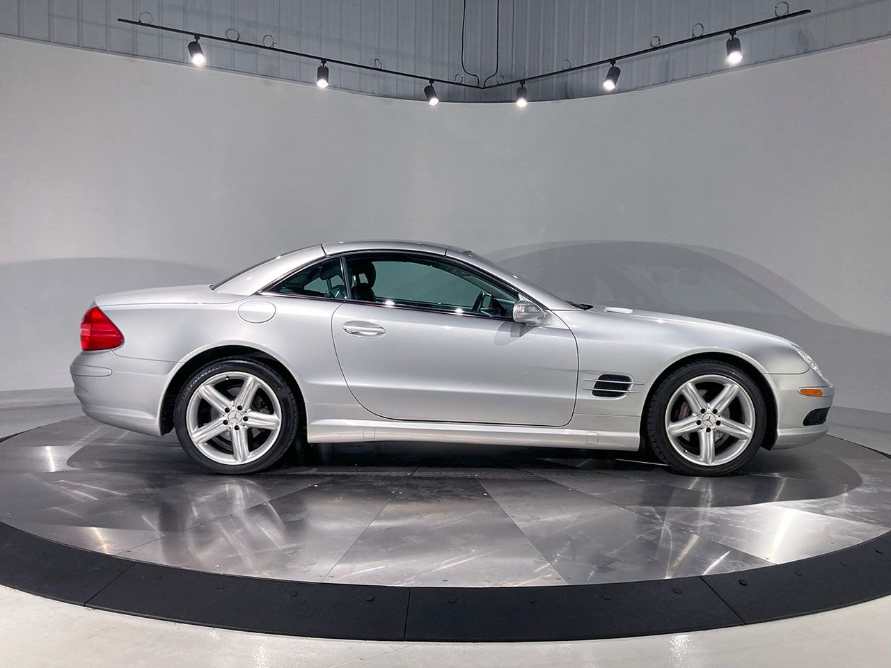 2005 Mercedes-Benz SL-Class | Basil Classics