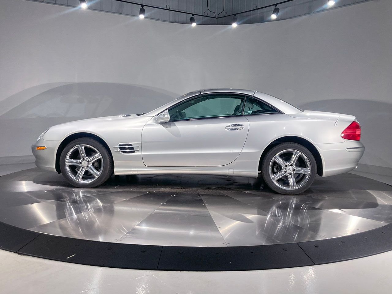 2004 Mercedes-Benz SL-Class | Basil Classics