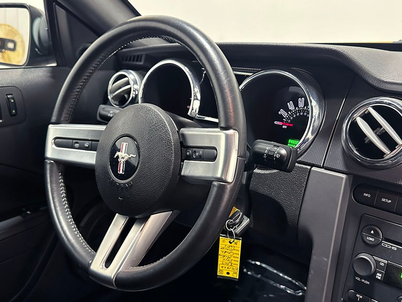 2007 Ford Mustang 101