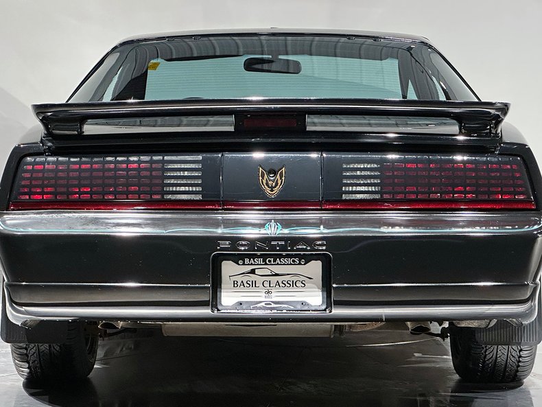 1989 Pontiac Firebird 27