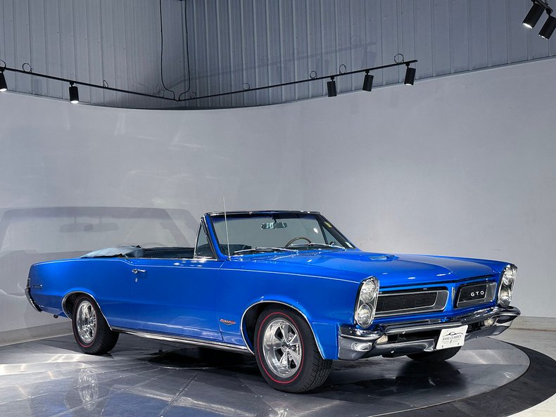 1965 Pontiac GTO 10