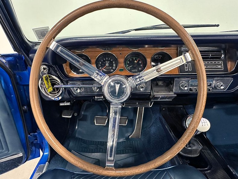 1965 Pontiac GTO 174