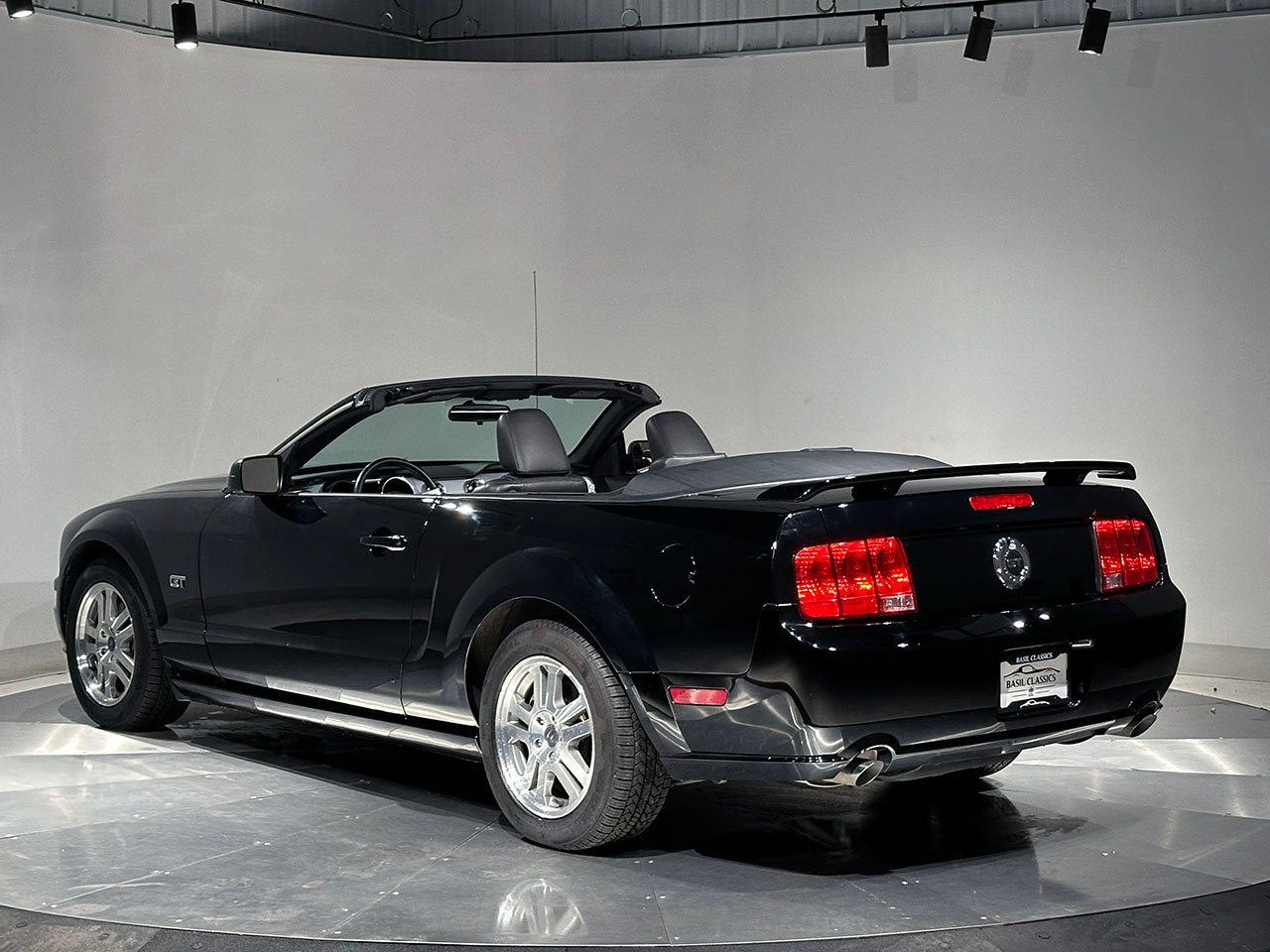 For Sale 2005 Ford Mustang
