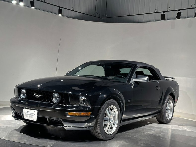 For Sale 2005 Ford Mustang